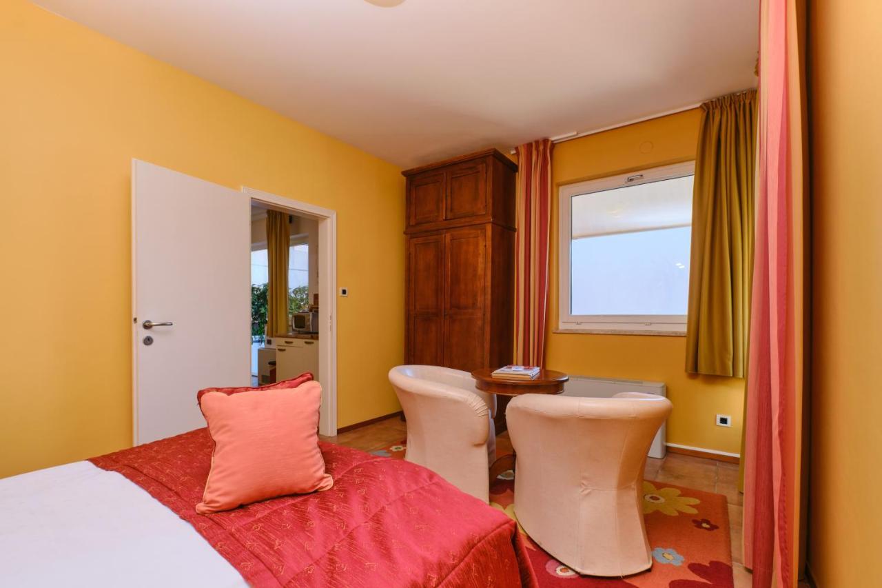 Mare Mare Suites Mali Lošinj Eksteriør billede
